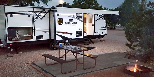 mallard-rv-covers-lifestyle.jpg