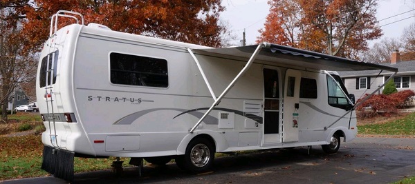 rvision-rv-covers-lifestyle.jpg